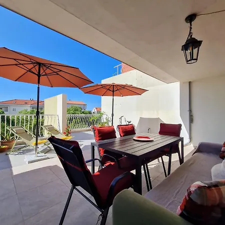 Terrace Znjan, Apartman