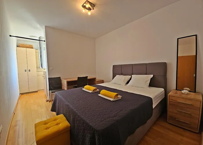 Terrace Znjan, Apartman *