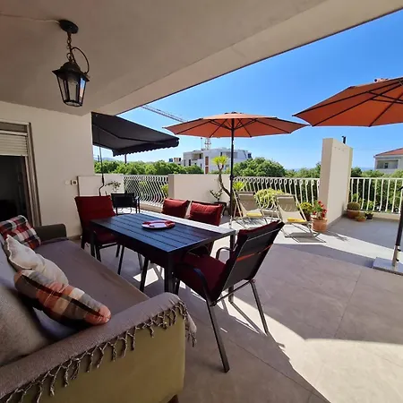 Terrace Znjan, سبليت