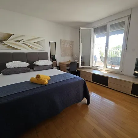 Terrace Znjan, Apartamento *