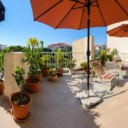Terrace Znjan, * Спліт